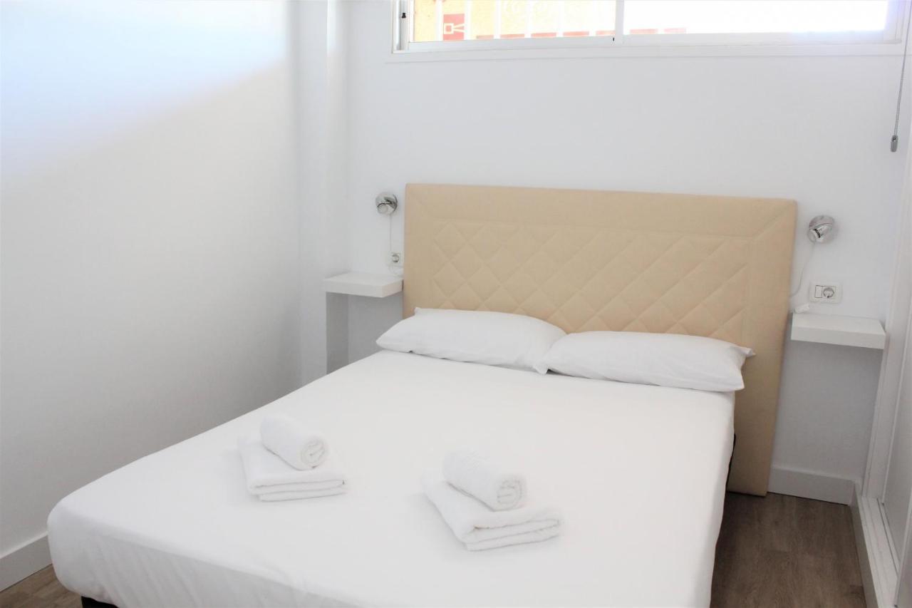 Superb Seaview Apartment In Playa De Las Americas Экстерьер фото