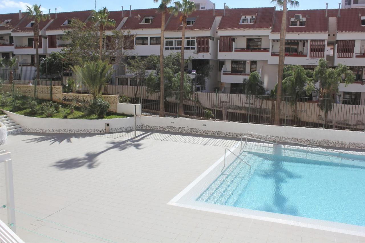 Superb Seaview Apartment In Playa De Las Americas Экстерьер фото