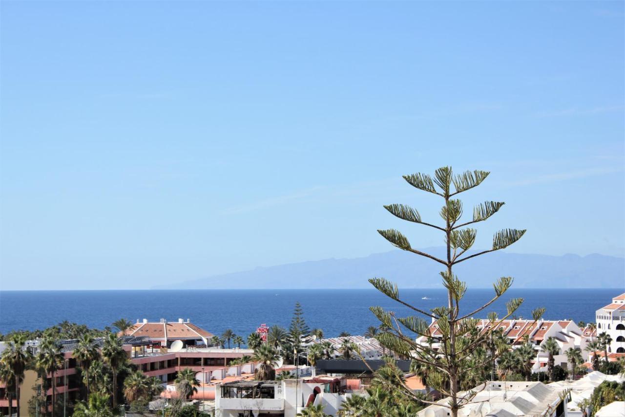 Superb Seaview Apartment In Playa De Las Americas Экстерьер фото