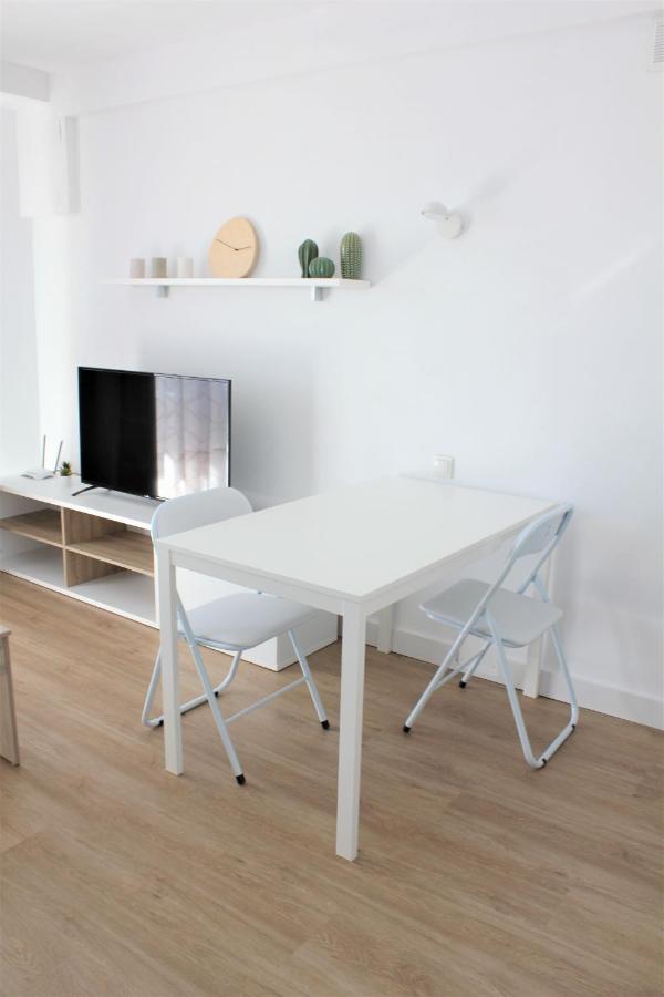 Superb Seaview Apartment In Playa De Las Americas Экстерьер фото