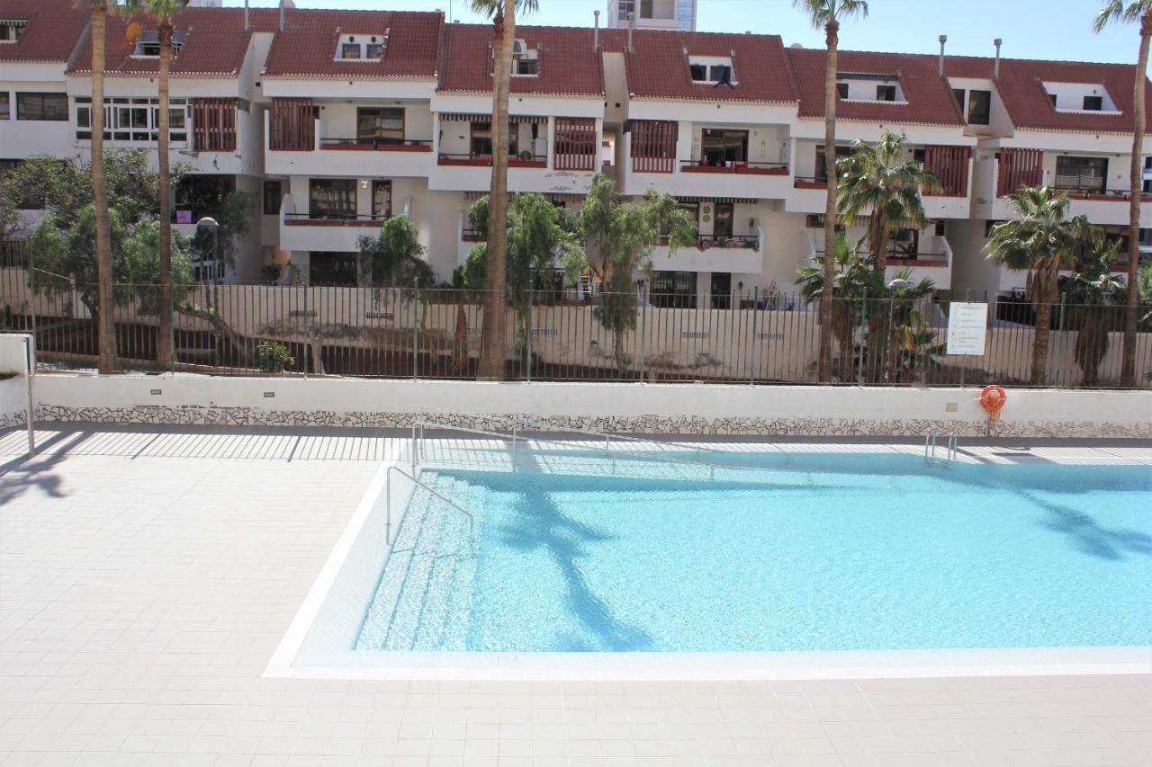 Superb Seaview Apartment In Playa De Las Americas Экстерьер фото